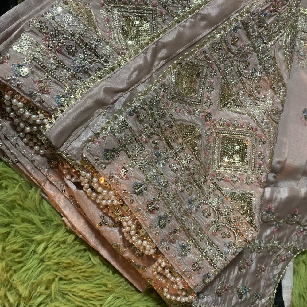 Elegant Embroidered Pink Outfit Plazzo Set - Picture 2 of 6